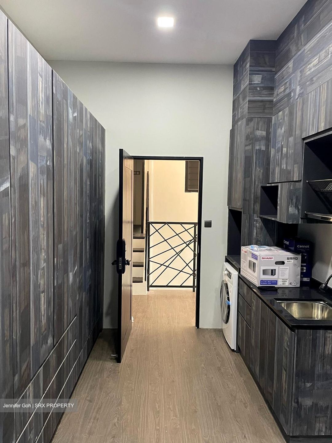 Lorong 36 Geylang (D14), Terrace #561477711
